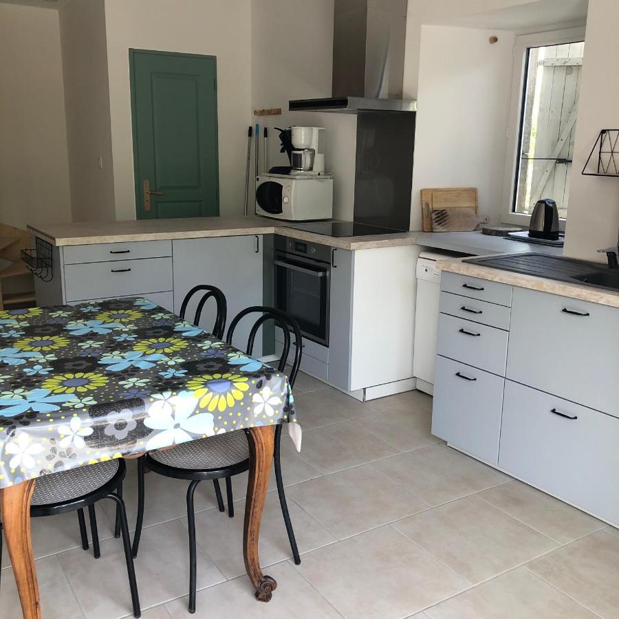 Manoir De Champvert Holiday home *