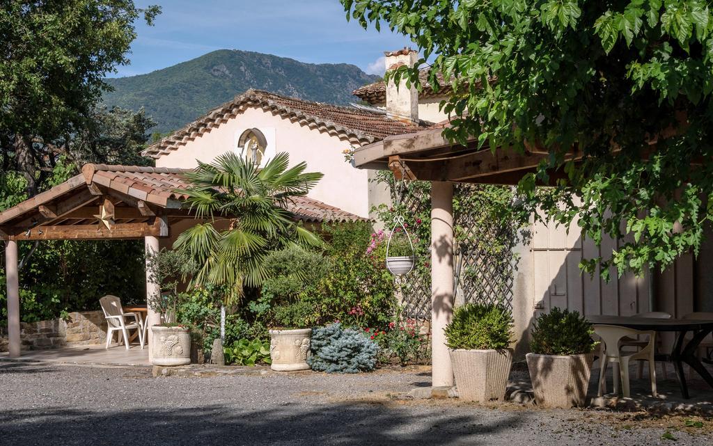Manoir De Champvert